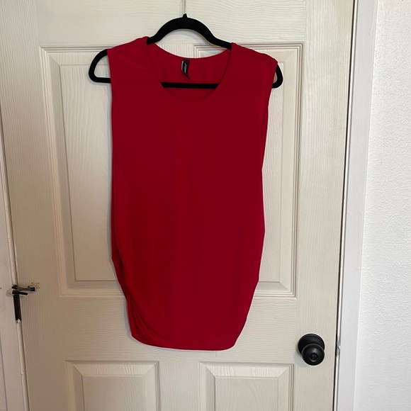 jason maxwell Tops - Jasonmaxwell. Maternity tank. Size L.